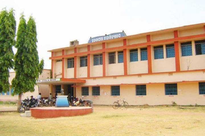 https://cache.careers360.mobi/media/colleges/social-media/media-gallery/8693/2020/7/24/Building View of Kendrapara Autonomous College Kendrapara_Campus-View.jpg